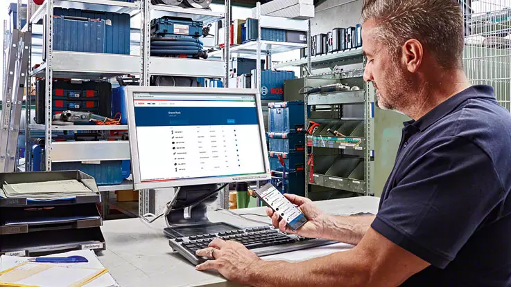 SOLO NECESITAS UNA CONTRASEÑA